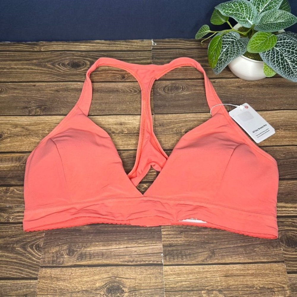 Lululemon All Day Breeze Bra NWT Size 10 (RPCR)